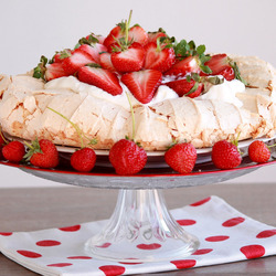 Пазл: Торт с клубничкой