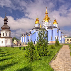 Пазл: Михайловский Златоверхий монастырь 