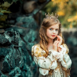 Пазл: Девочка принцесса