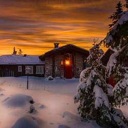 Пазл: Зима в уютном домике