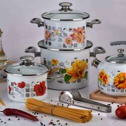 Пазл: Набор кухонной посуды