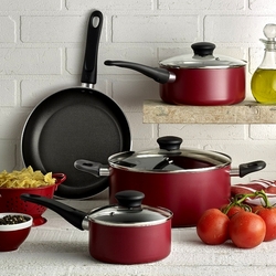 Пазл: Набор кухонной посуды