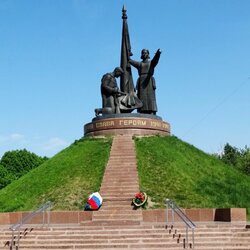 Пазл: Монумент воинской славы в Чебоксарах
