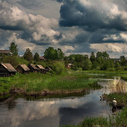 Пазл: Деревенька на берегу реки
