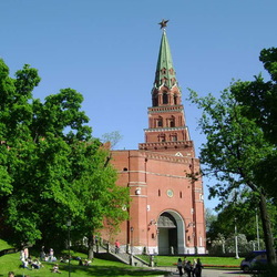 Пазл: Боровицкая башня Кремля