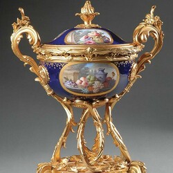 Пазл: Антикварная ваза