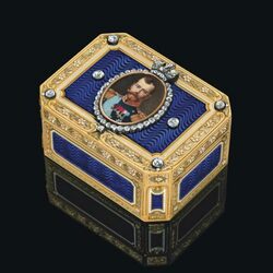 Пазл: Антикварная табакерка