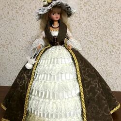 Пазл: Кукла-шкатулка