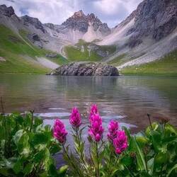 Пазл: Горное озеро