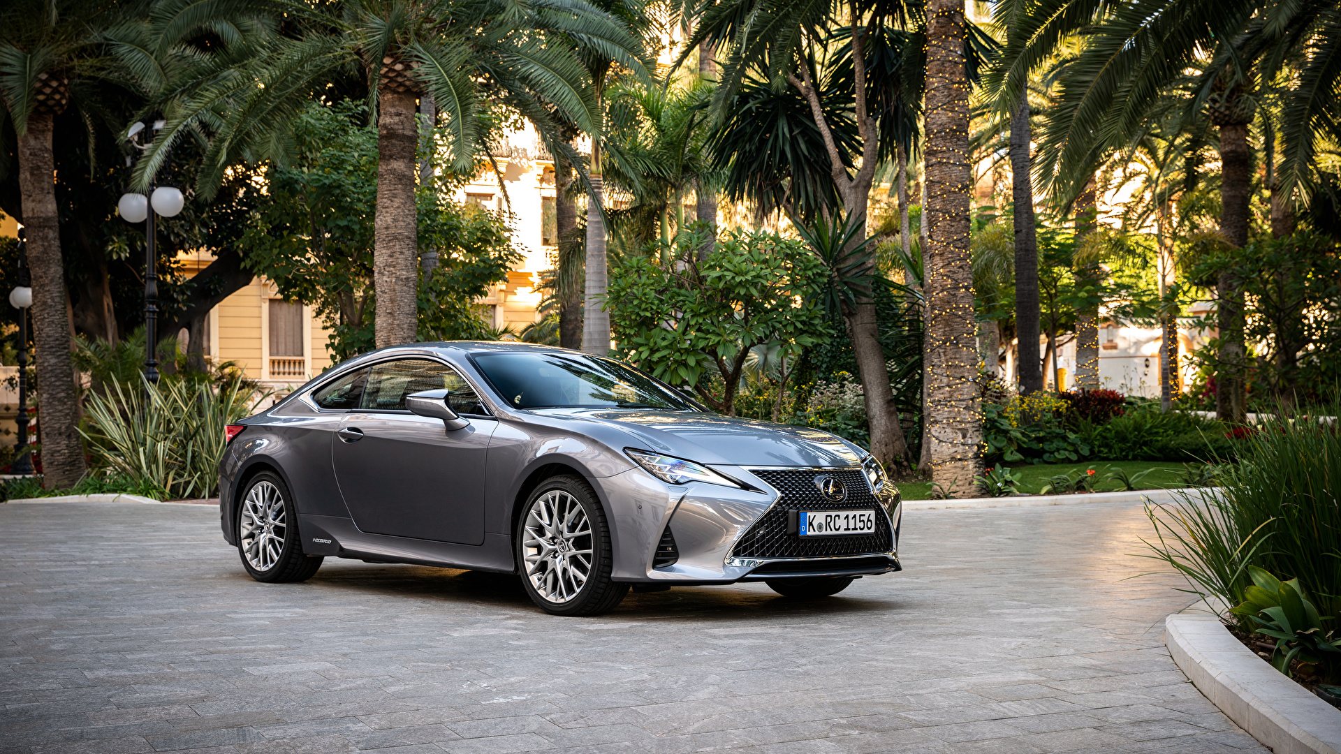 Lexus rc300h f Sport