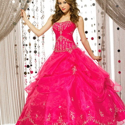 Пазл: Бальное платье