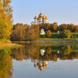 Пазл: Ярославль осенним утром