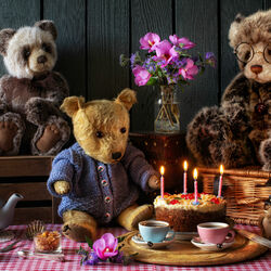 Пазл: День рождения мишки Тедди