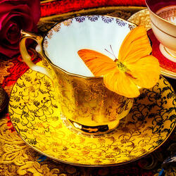 Пазл: Желтое и золотое