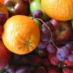 Пазл: Фрукты и виноград