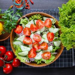 Пазл: Салат с овощами