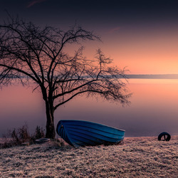 Пазл: Одинокая лодка