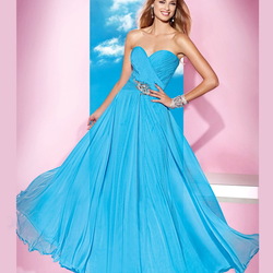 Пазл: Бальное платье