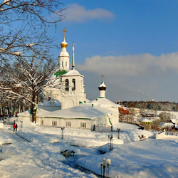 Пазл: Заснеженная церковь