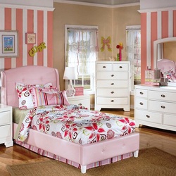 Пазл: Девичья спаленка