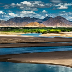 Пазл: Повороты реки