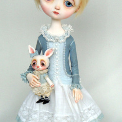 Пазл: Кукла-малышка голубоглазая Алиса