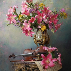 Пазл: Со скрипкой и цветами 