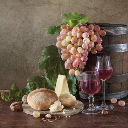 Пазл: Виноград и розовое вино 