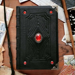 Пазл: Чёрная книга красных кристаллов