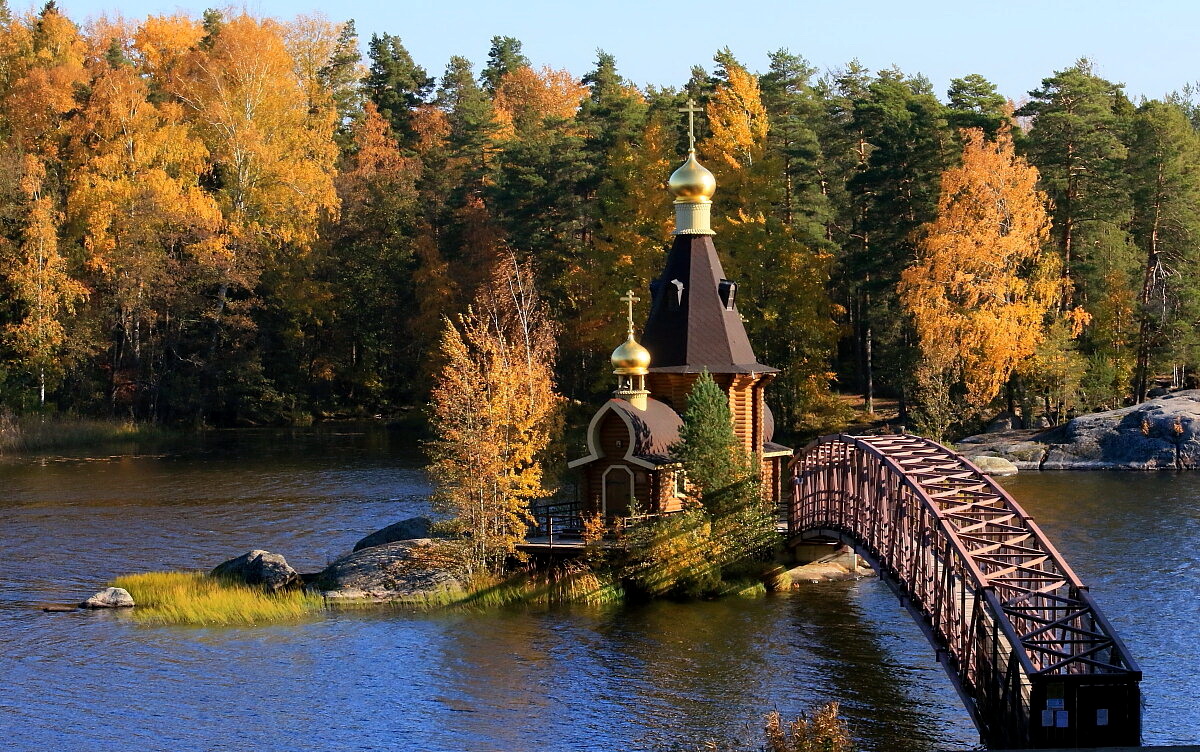 Храм Андрея Первозванного на реке Вуокса Ленинградская область