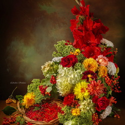 Пазл: Натюрморт с цветами и ягодами