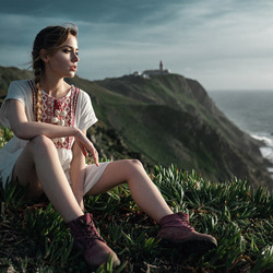 Пазл: Девушка в горах