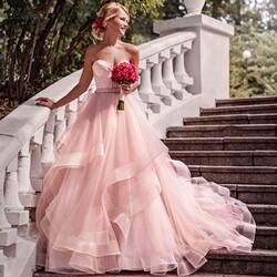 Пазл: Невеста в розовом