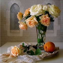 Пазл: Натюрморт с персиком