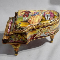 Пазл: Антикварная шкатулка