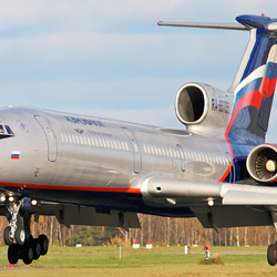 Пазл: Самолет Ту-154М