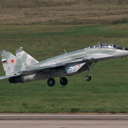 Пазл: МиГ-29УБТ