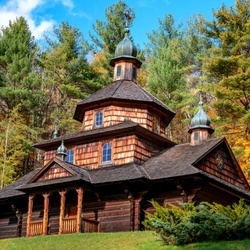 Пазл: Скит обитель в лесу