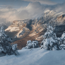 Пазл: Снежные горы Крыма