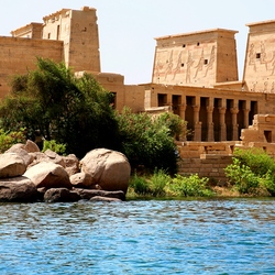 Пазл: Древний храм у Нила