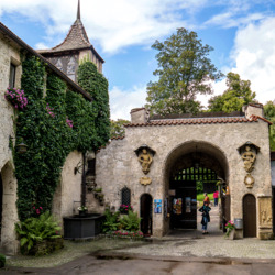Пазл: Внутренний двор замка Лихтенштейн