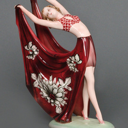 Пазл: Фарфоровая статуэтка