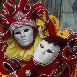 Пазл: Венецианская маска