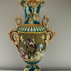 Пазл: Антикварная ваза