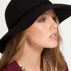 Пазл: Шляпы и шляпки