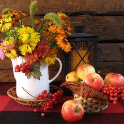 Пазл: Натюрморт с фонарем