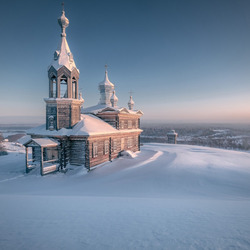 Пазл: Церковь в снегу