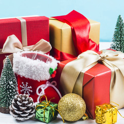 Пазл: Куча подарков