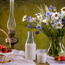 Пазл: Букет и яггоды