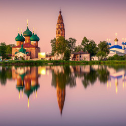 Пазл: Отражение храма